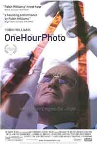 One Hour Photo / Експресно фото (2002)